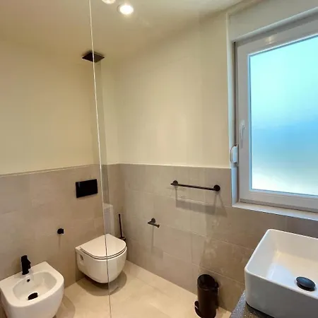 Geschmacksvolle Mit Pool Nur 60 M Vom Fuer Bis 5 Personen Apartman *
